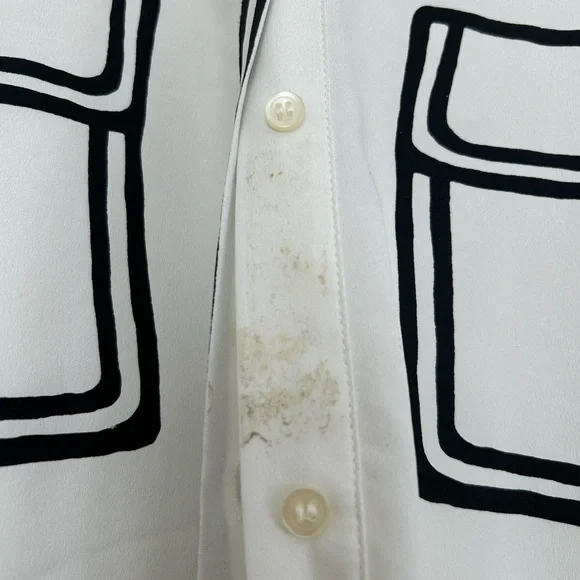 White Blouse with Unique Screenprint Details - Picture 3 of 3